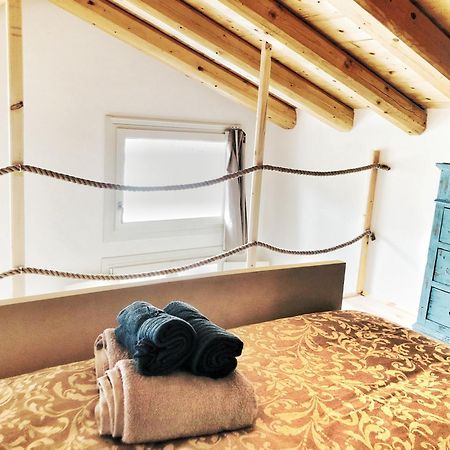 Casa Barteei Bed & Breakfast Monte Isola Bagian luar foto