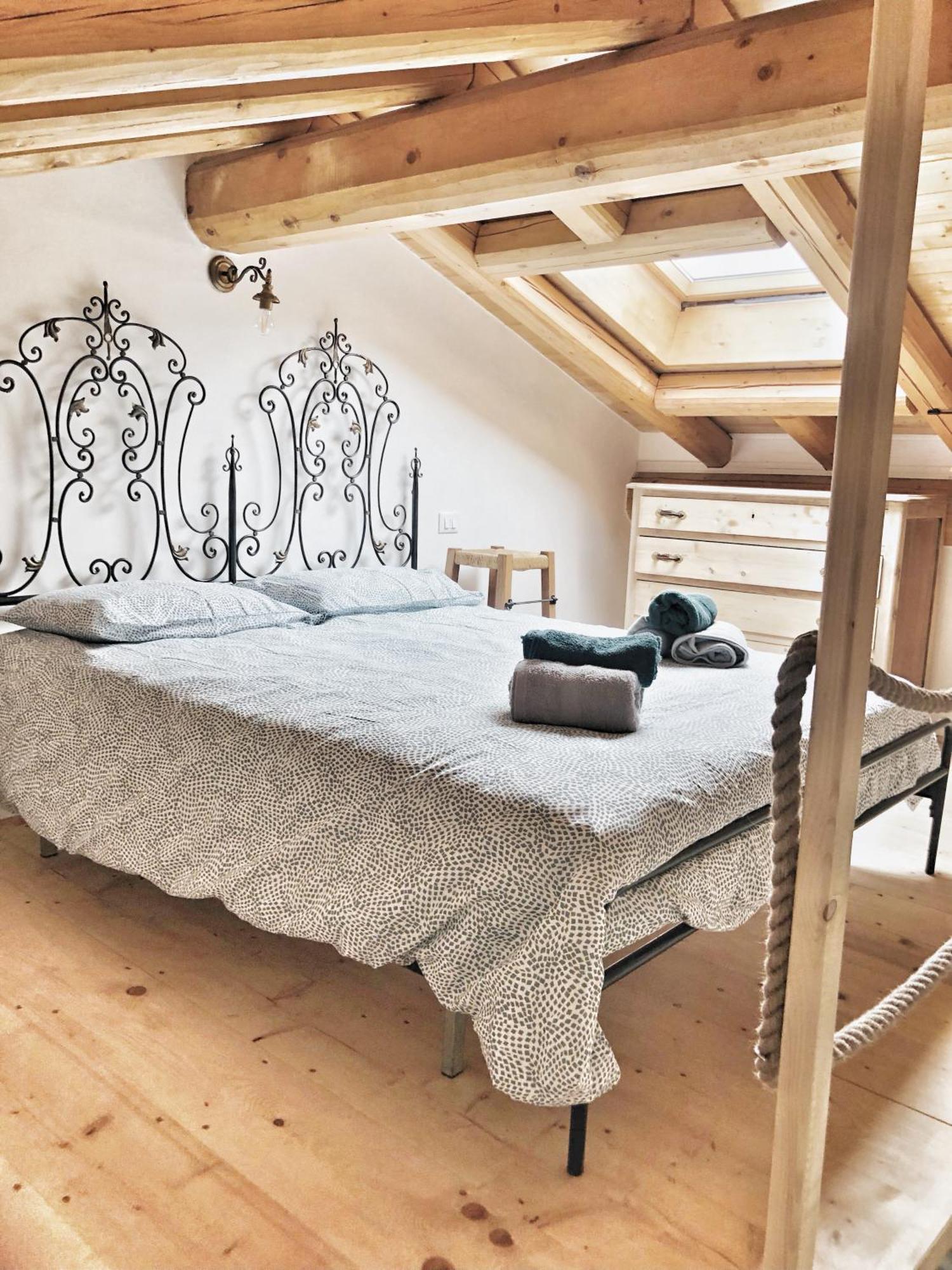Casa Barteei Bed & Breakfast Monte Isola Bagian luar foto